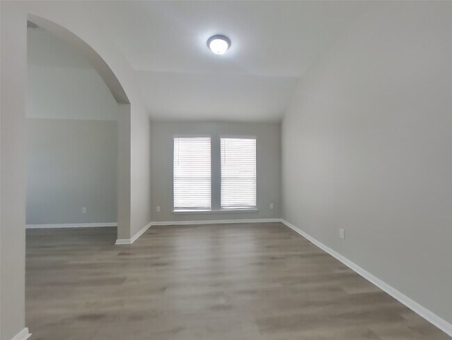 Foto del edificio - 1318 Auburn View Ln