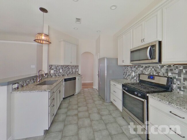 Foto del edificio - 157 Spring Hollow Dr