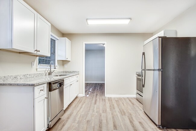Building Photo - 2202 Troutdale Drive