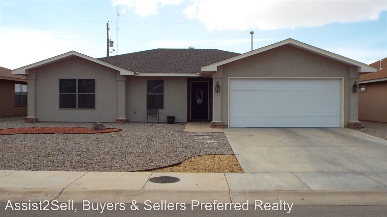500 Coronado Dr, Alamogordo, NM 88310 House Rental in Alamogordo, NM