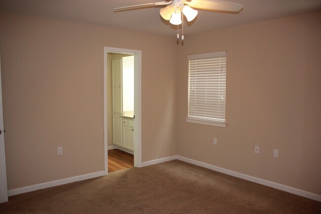 Foto del edificio - 6254-6256 Bellaire Dr