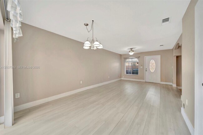 Foto del edificio - 3773 SW 153rd Ct