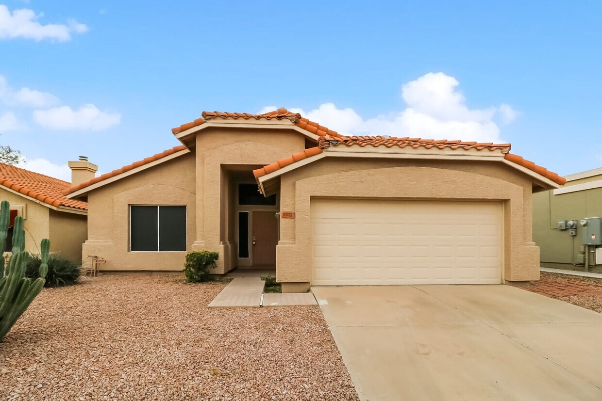 Foto principal - 8872 N 114Th Avenue