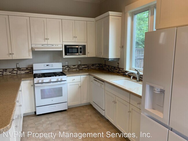 Foto del edificio - 3 br, 3 bath House - 1787 Roth Street