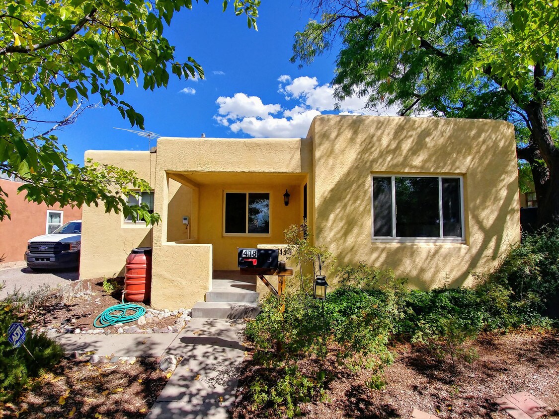 Foto principal - 418 Dartmouth Dr SE
