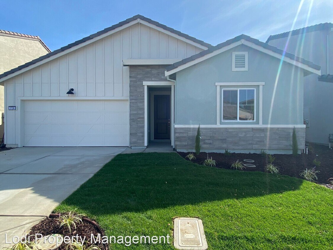 Primary Photo - 3 br, 2.5 bath House - 1736 Botticelli Way