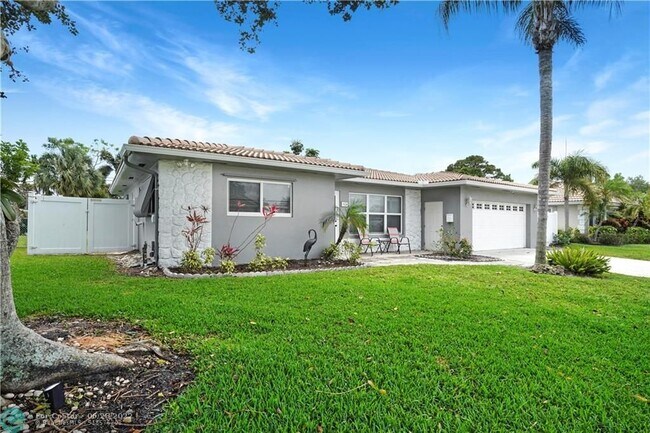 Foto del edificio - 984 SW 5th St