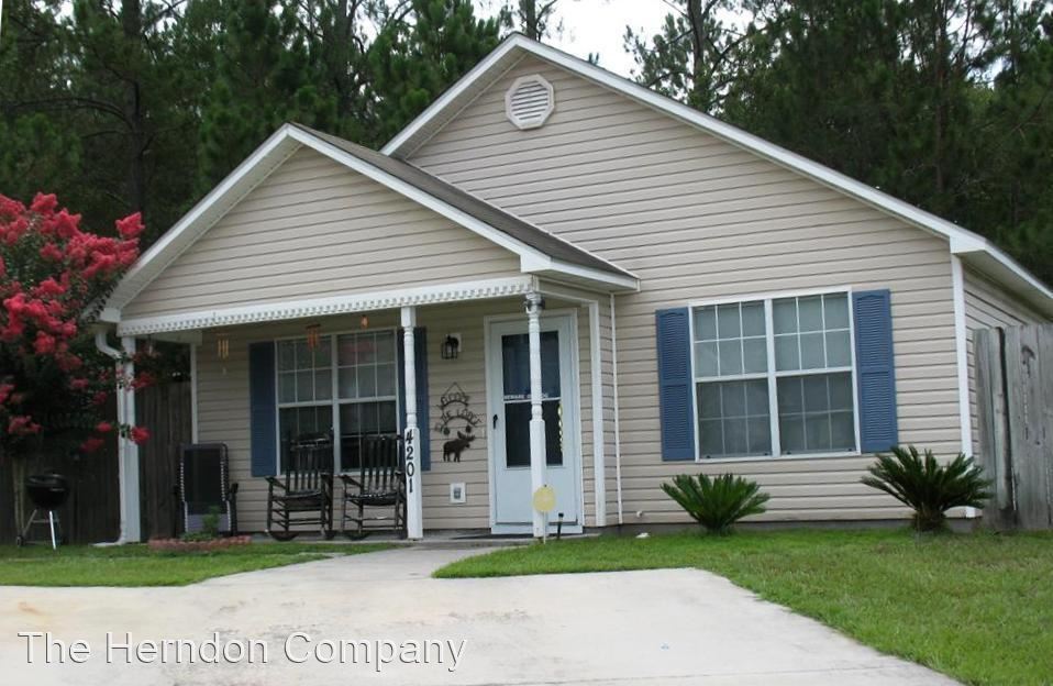 Primary Photo - 2 br, 2 bath House - 4201 Wilshire Drive