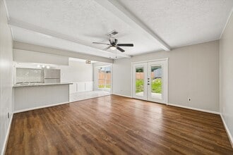 Building Photo - 25114 Spring Ridge Dr