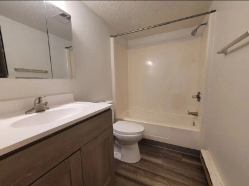 Foto del edificio - 110 Harbet Ave NW