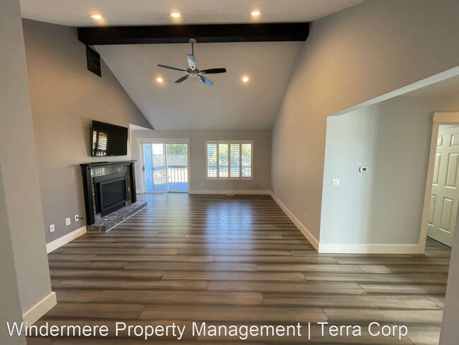 Foto del edificio - 3 br, 2 bath House - 4604 San Juan Avenue