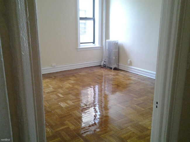 Foto del edificio - 13520 82nd Ave