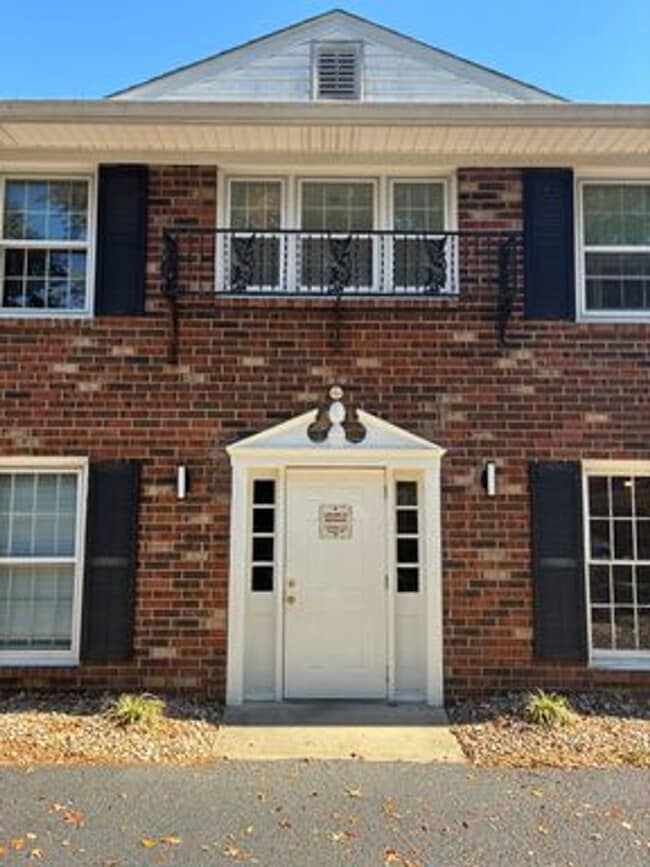 Building Photo - Minor Lane Apartments
