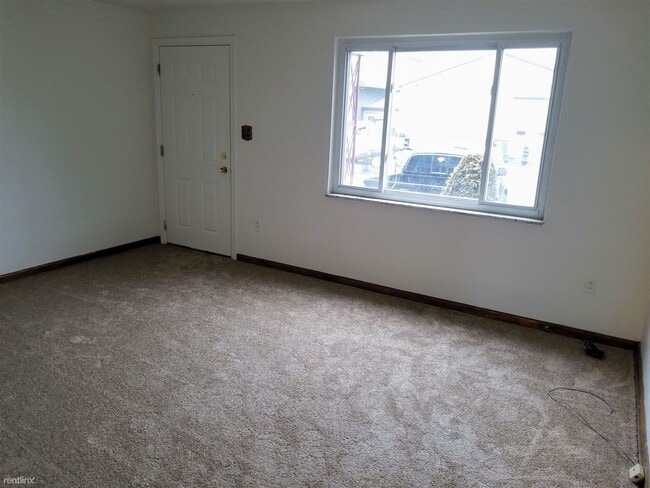 Building Photo - 2 br, 1 bath Townhome - 104 Savors Court