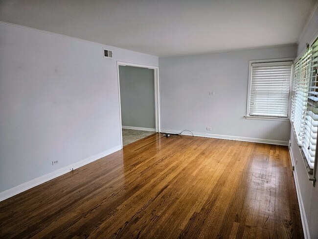 Foto del edificio - 5816 Superior St