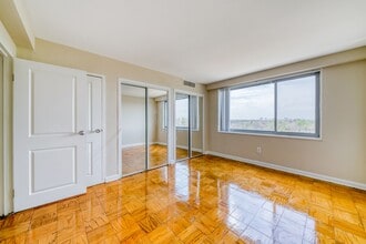 Building Photo - 8600 Apartments
