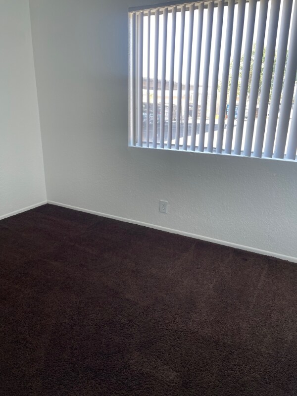 Building Photo - 18335 Montezuma St