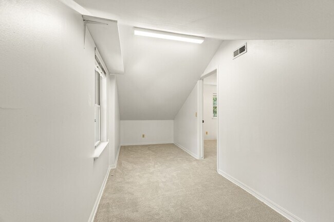 Foto del edificio - 2825 Inwood Ln