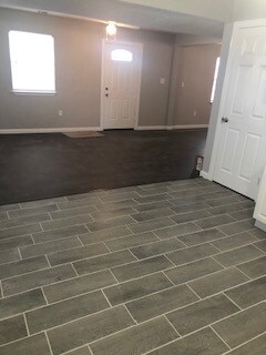 Foto del edificio - 2800 Burchill Rd