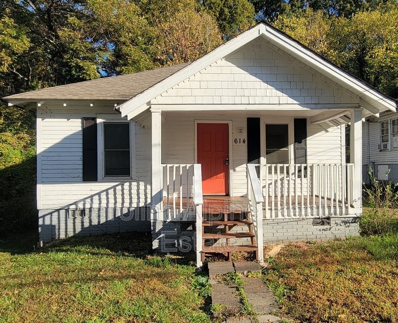 Primary Photo - 614 W Rankin Ave