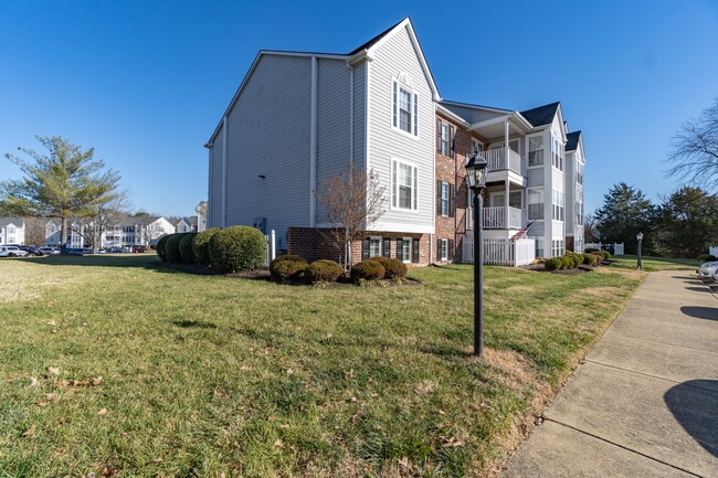 Building Photo - 9355 Kempton Manor Ct