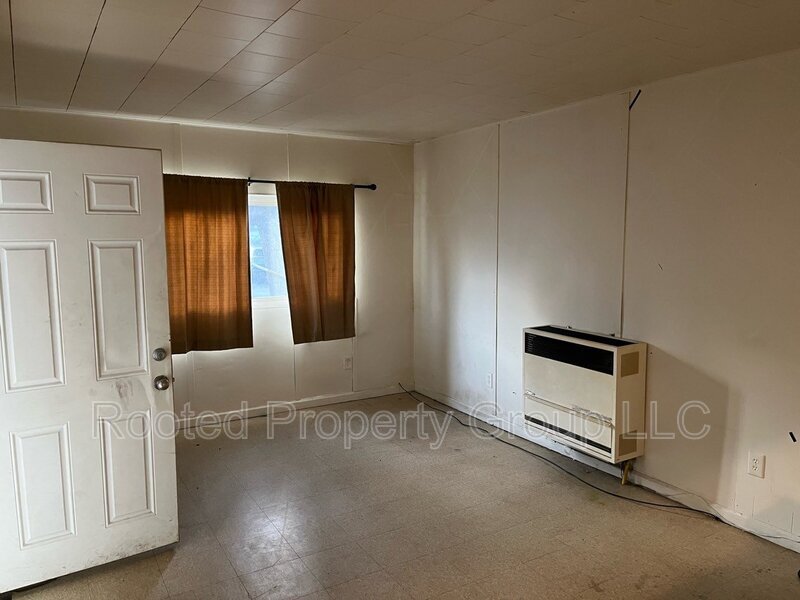 Foto principal - 143 6th Ave