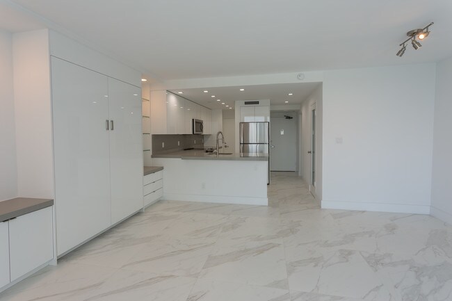 Foto del edificio - 1200 West Ave