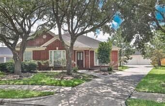 Building Photo - 26738 Abbey Springs Ln