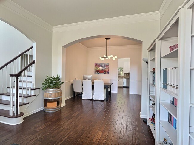 Foto del edificio - 1743 Wilkenson Ct NE