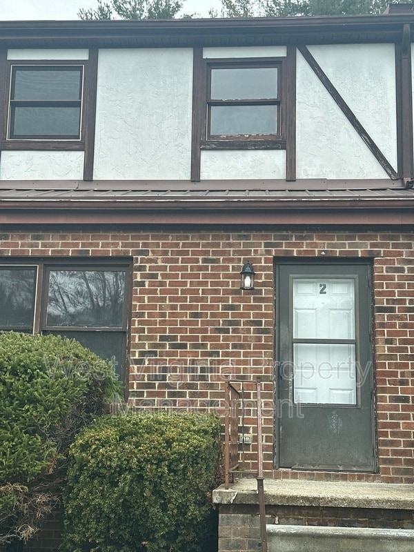 Building Photo - 184 Wyndale Dr
