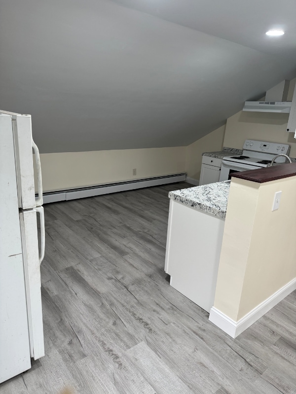 Building Photo - 19 Gooding St