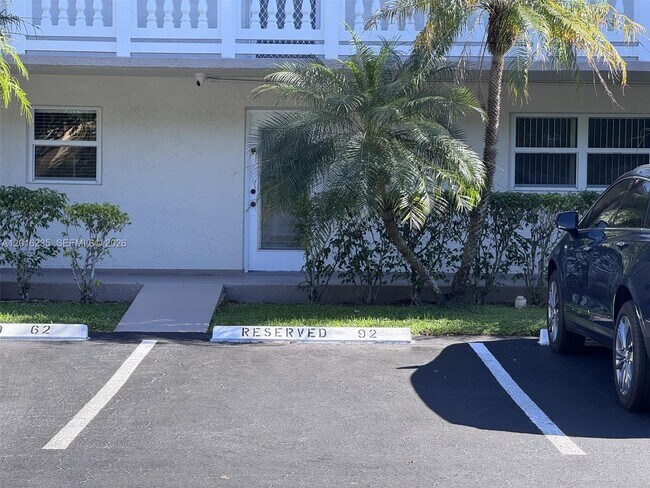 Foto del edificio - 1025 SE 3rd Ave
