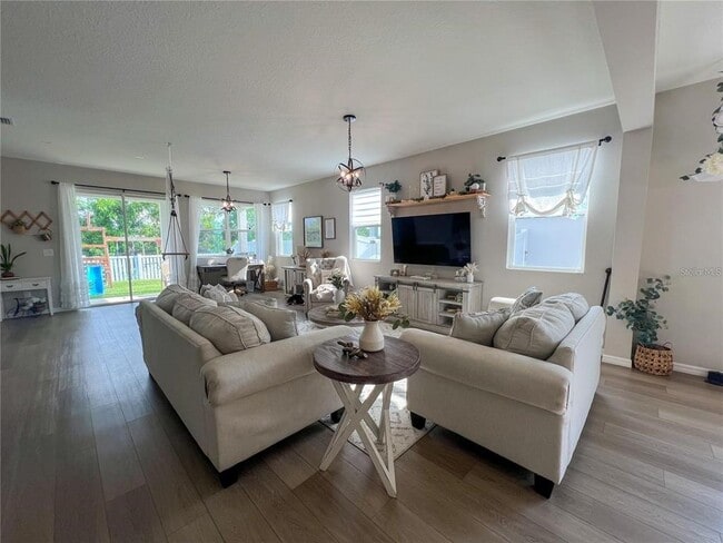 Foto del edificio - 3567 74th Ave E