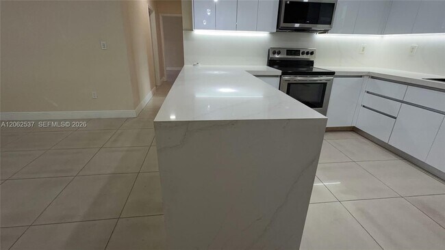 Foto del edificio - 9016 NW 35th Ct
