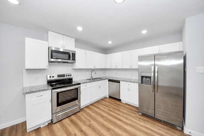 Foto del edificio - 6617 Bacher St
