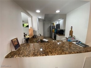 Building Photo - 14805 Crooked Pond Ct