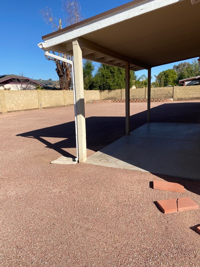 Foto del edificio - 3514 E Diamond Ave