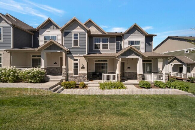 Foto del edificio - 5659 Coastal Ridge Ln