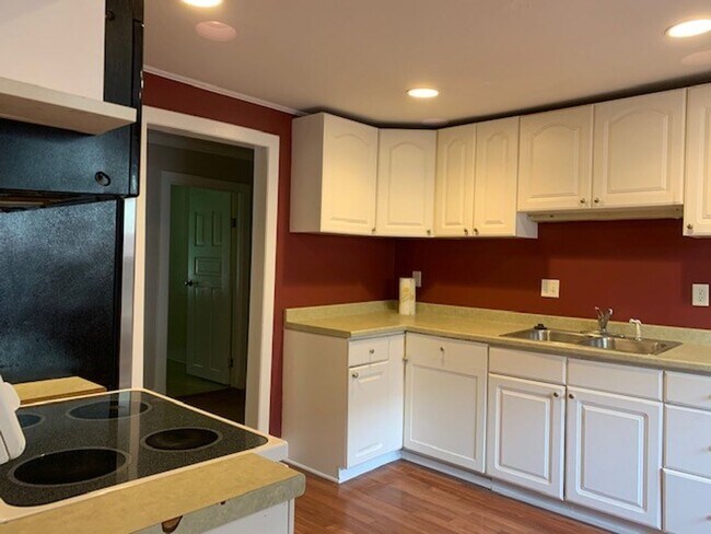 Foto del edificio - 3-Bedroom 2-bath home