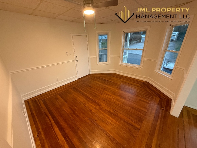 Photo - 28 McClure Pl Apartment