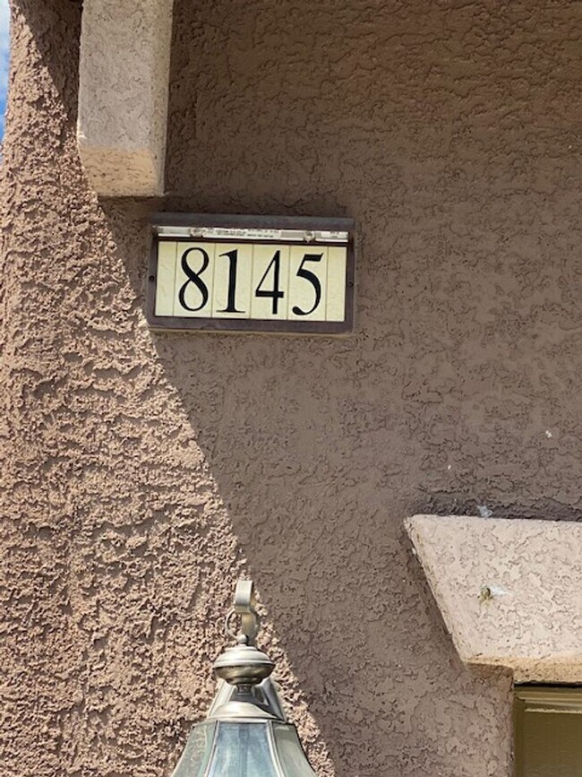 Foto del edificio - 3 bedroom home in Sky Ridge