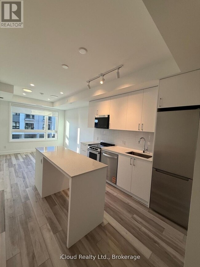 Photo du bâtiment - 3250 Carding Mill Trail