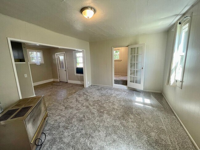 Foto del edificio - 523-525 NW 11th St