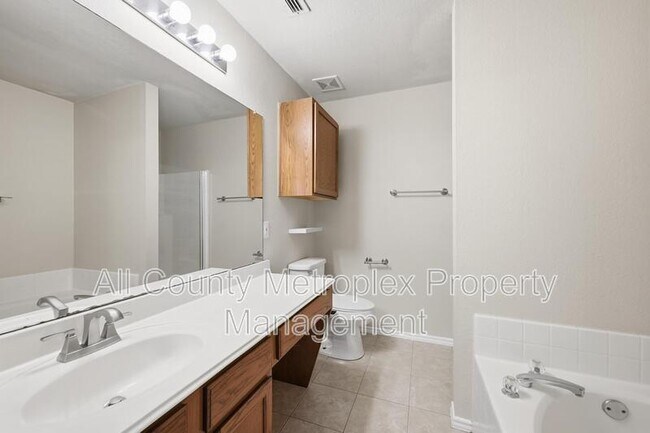 Foto del edificio - 2701 Cattleman Dr