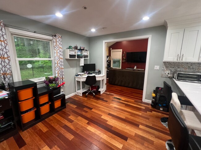Foto del edificio - 45 Winterberry Way