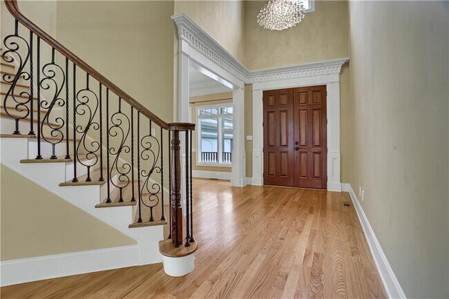 Foto del edificio - 6295 Windward Pkwy