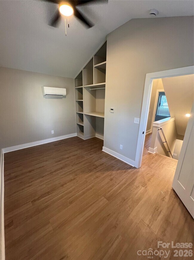 Foto del edificio - 412 N 4th St