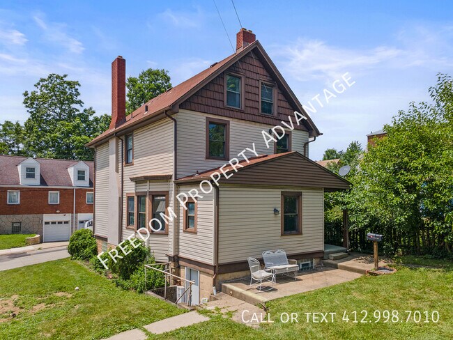 Building Photo - 122 Munsey Ave