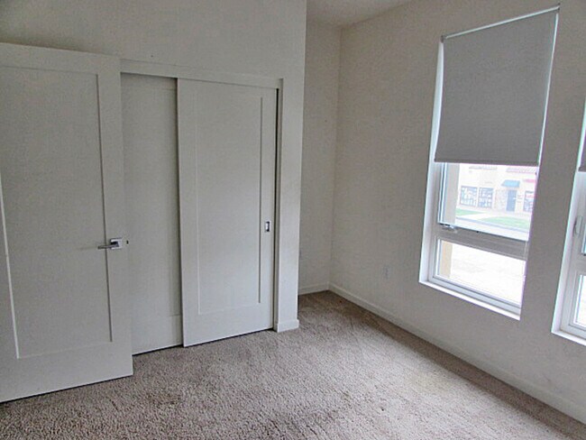 Foto del edificio - 4045 Mission Inn Avenue