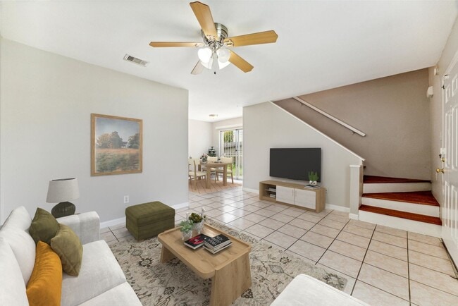 Photo - 1916 Upland Dr Apartment